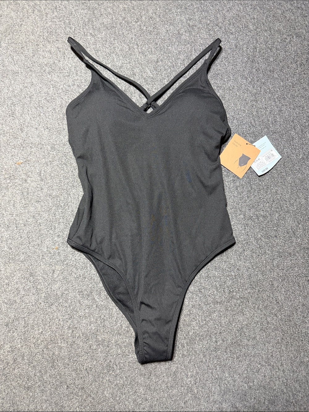 Sand and Shore NWT Black Ribbed High-Leg Cheeky One-Piece Swimsuit